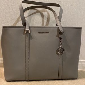 Large Michael Kors tote + wallet